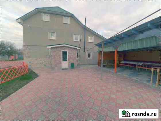 Коттедж 450 м² на участке 6 сот. в аренду посуточно в Кинеле Кинель