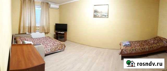 Дом 60 м² на участке 6 сот. в аренду посуточно в Феодосии Феодосия - изображение 1