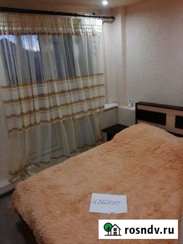 Комната 12 м² в 1-ком. кв., 1/3 эт. в аренду посуточно в Лодейном Поле Лодейное Поле - изображение 1