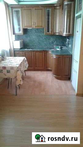 2-комнатная квартира, 48 м², 1/5 эт. в аренду посуточно в Находке Находка - изображение 1