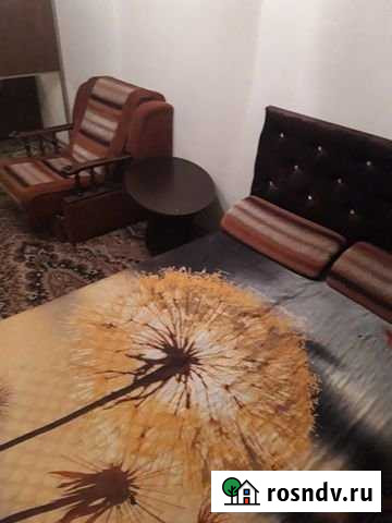 1-комнатная квартира, 33 м², 3/5 эт. в аренду посуточно в Астрахани Астрахань - изображение 1