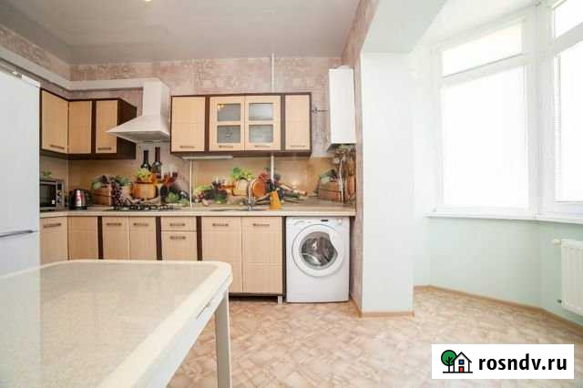 3-комнатная квартира, 75 м², 7/9 эт. в аренду на длительный срок в Симферополе Симферополь - изображение 1