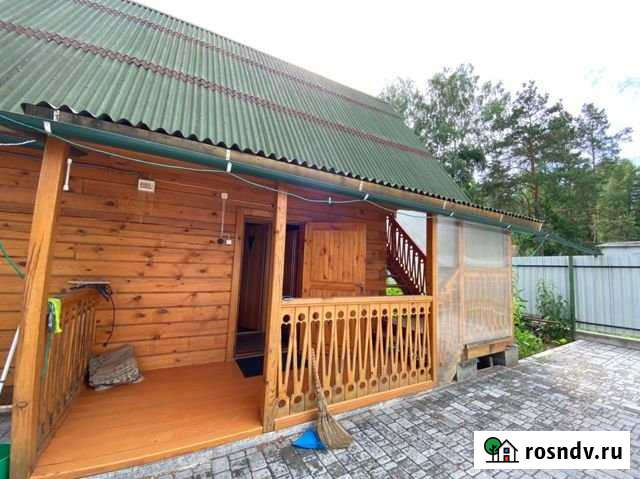 Коттедж 30 м² на участке 5 сот. в аренду посуточно в Горно-Алтайске Горно-Алтайск - изображение 1