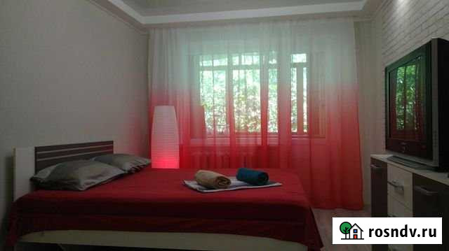 2-комнатная квартира, 50 м², 3/5 эт. в аренду посуточно в Новосибирске Новосибирск - изображение 1