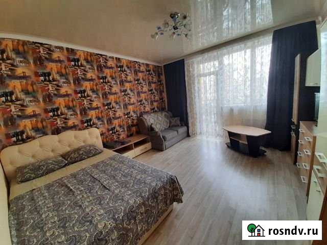 1-комнатная квартира, 40 м², 2/9 эт. в аренду посуточно в Симферополе Симферополь - изображение 1