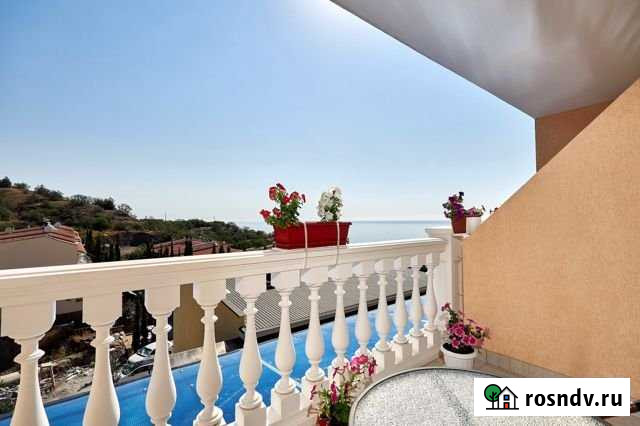 1-комнатная квартира, 30 м², 3/4 эт. в аренду посуточно в Алуште Алушта - изображение 1