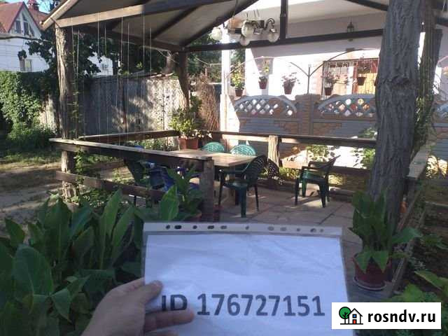 Дом 80 м² на участке 2 сот. в аренду посуточно в Евпатории Евпатория - изображение 1