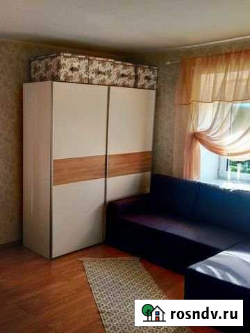 Комната 17 м² в 2-ком. кв., 2/4 эт. в аренду на длительный срок в Новосибирске Новосибирск - изображение 1