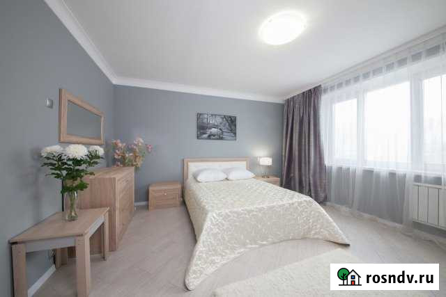 1-комнатная квартира, 34 м², 3/9 эт. в аренду посуточно в Красноярске Красноярск - изображение 1