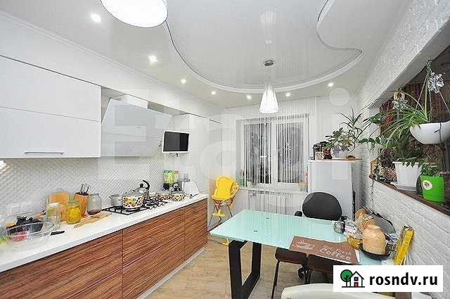 3-комнатная квартира, 82.1 м², 10/10 эт. на продажу в Саратове Саратов - изображение 1