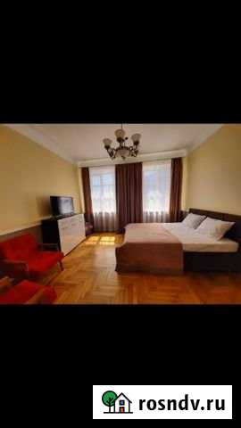 2-комнатная квартира, 60 м², 4/4 эт. в аренду посуточно в Астрахани Астрахань - изображение 1