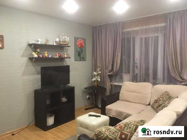 2-комнатная квартира, 48.3 м², 2/5 эт. в аренду посуточно в Красноярске Красноярск - изображение 1