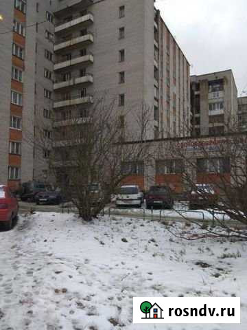 Комната 18 м² в > 9-ком. кв., 8/9 эт. на продажу в Сосновом Бору Сосновый Бор - изображение 1