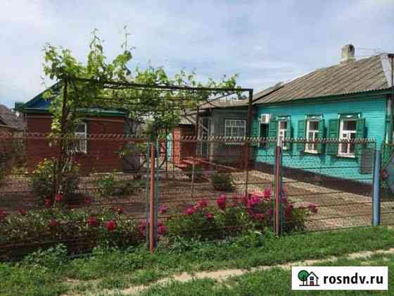 Дом 60 м² на участке 7 сот. на продажу в Каневской Каневская