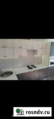 1-комнатная квартира, 43 м², 4/5 эт. в аренду на длительный срок в Балаково Балаково - изображение 1