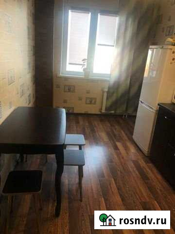 1-комнатная квартира, 42 м², 17/23 эт. в аренду на длительный срок в Красноярске Красноярск - изображение 1