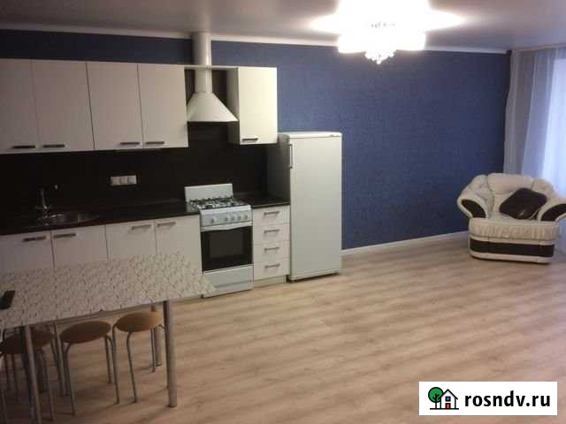 2-комнатная квартира, 58.3 м², 5/10 эт. в аренду на длительный срок в Саратове Саратов - изображение 1