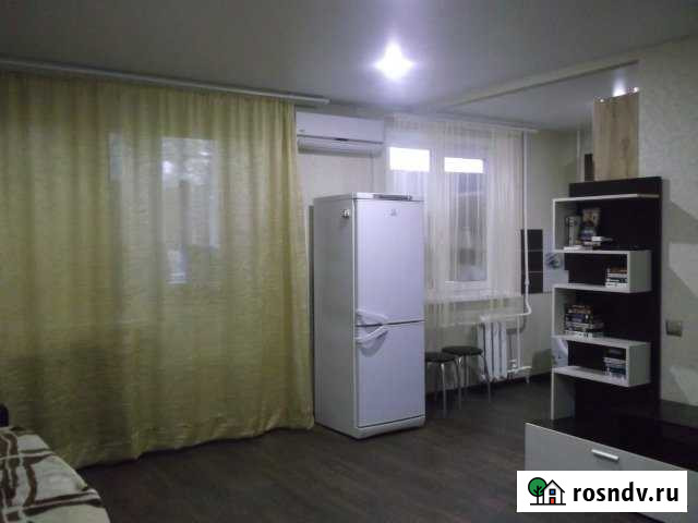 2-комнатная квартира, 44 м², 2/5 эт. в аренду посуточно в Волжском Волгоградской области Волжский - изображение 1