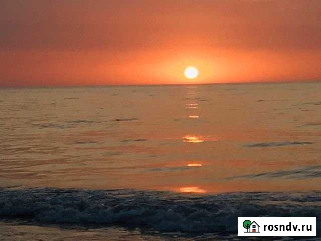 Коттедж 300 м² на участке 4 сот. в аренду посуточно в Махачкале Махачкала - изображение 1