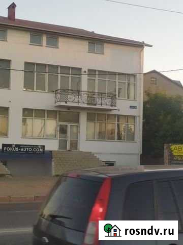 Комната 15 м² в 5-ком. кв., 3/3 эт. в аренду посуточно в Севастополе Севастополь - изображение 1