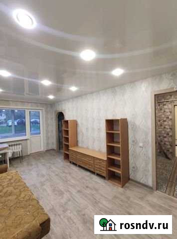 2-комнатная квартира, 45 м², 1/5 эт. в аренду на длительный срок в Новомосковске Новомосковск - изображение 1