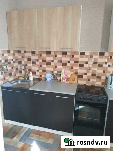 Квартира-студия, 30 м², 3/5 эт. в аренду на длительный срок в Новосибирске Новосибирск - изображение 1