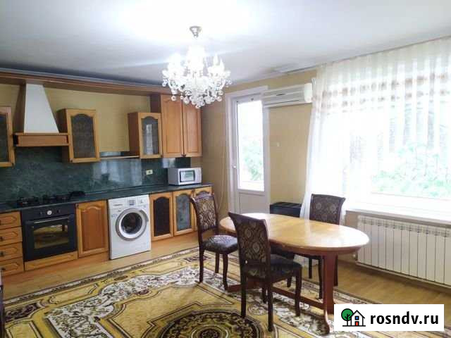 3-комнатная квартира, 90 м², 3/5 эт. в аренду на длительный срок в Махачкале Махачкала - изображение 1