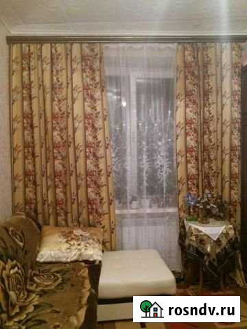 Комната 13 м² в 5-ком. кв., 2/2 эт. на продажу в Волгограде Волгоград - изображение 1