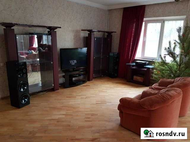 Дом 400 м² на участке 7 сот. в аренду посуточно в Ростове-на-Дону Ростов-на-Дону - изображение 1