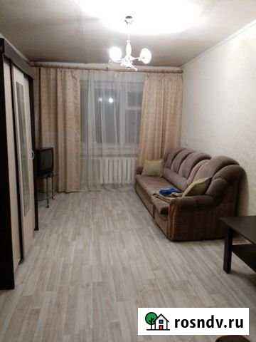 2-комнатная квартира, 47 м², 3/9 эт. в аренду посуточно в Кирове Киров - изображение 1