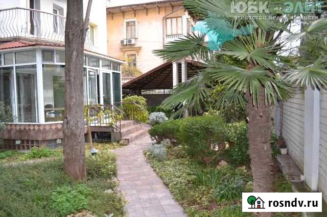 4-комнатная квартира, 224 м², 1/5 эт. на продажу в Ялте Ялта - изображение 1