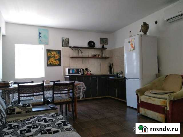 Дом 33 м² на участке 3 сот. в аренду посуточно в Витязево Витязево - изображение 1