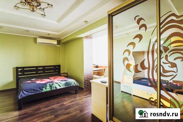 1-комнатная квартира, 40 м², 4/5 эт. в аренду посуточно в Алуште Алушта - изображение 1