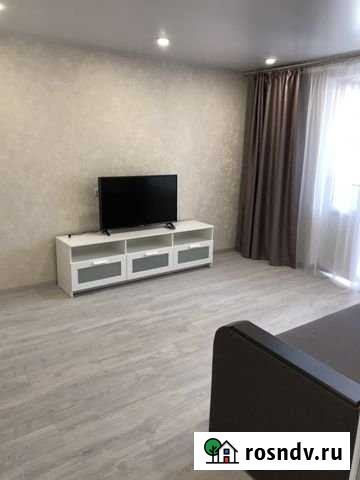 2-комнатная квартира, 65 м², 8/10 эт. в аренду посуточно в Севастополе Севастополь - изображение 1