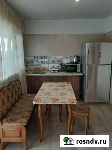 2-комнатная квартира, 30 м², 2/2 эт. в аренду посуточно в Севастополе Севастополь - изображение 1