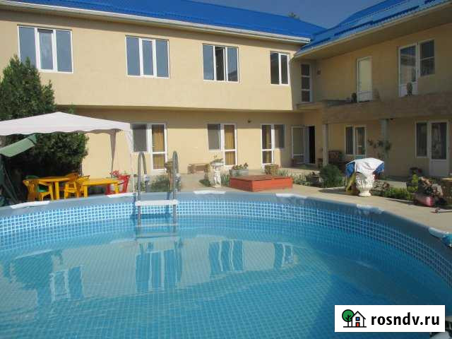 Комната 18 м² в 1-ком. кв., 1/2 эт. в аренду посуточно в Витязево Витязево - изображение 1