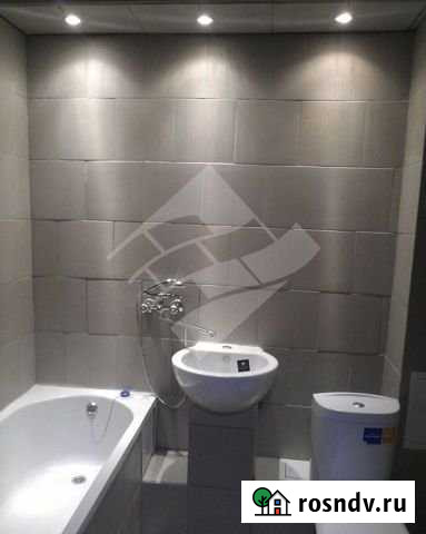 1-комнатная квартира, 46 м², 3/6 эт. в аренду на длительный срок в Рязани Рязань - изображение 1