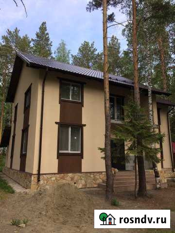 Коттедж 211 м² на участке 15 сот. на продажу в Дегтярске Дегтярск - изображение 1