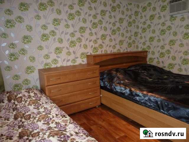 Комната 15 м² в 3-ком. кв., 2/2 эт. в аренду посуточно в Ейске Ейск - изображение 1