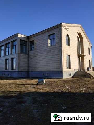 Коттедж 1300 м² на участке 40 сот. на продажу в Рыбном Рыбное - изображение 1