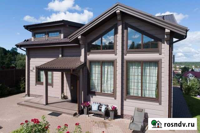 Коттедж 200 м² на участке 10 сот. на продажу в Санкт-Петербурге Санкт-Петербург - изображение 1