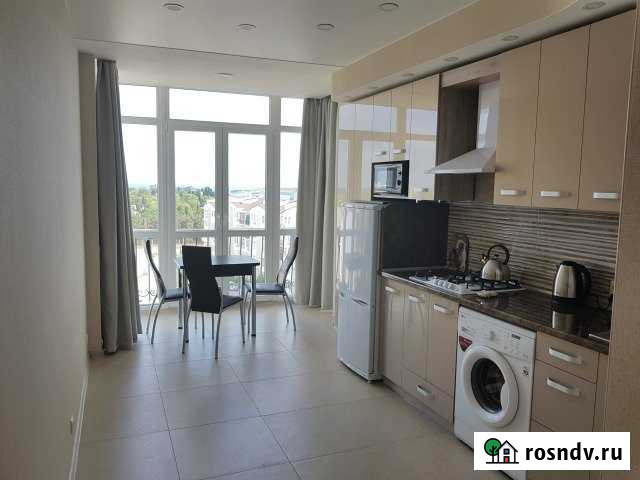 2-комнатная квартира, 60 м², 7/10 эт. в аренду посуточно в Севастополе Севастополь - изображение 1