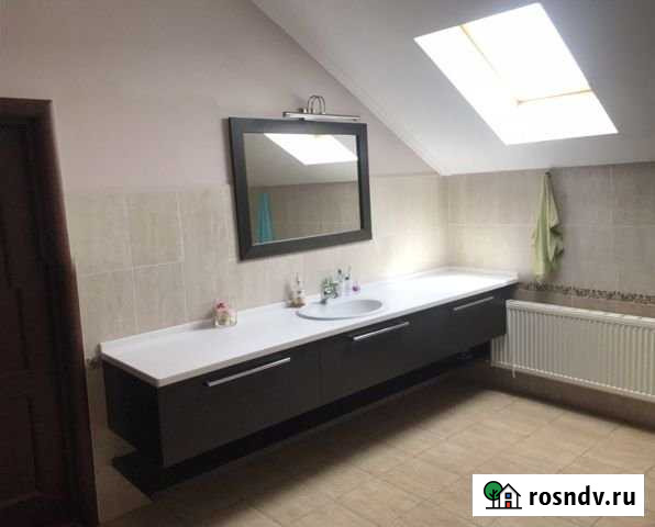 Дом 190 м² на участке 5.3 сот. на продажу в Батайске Батайск - изображение 1