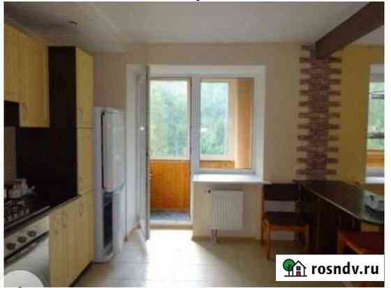3-комнатная квартира, 101.2 м², 3/5 эт. на продажу в Череповце Череповец