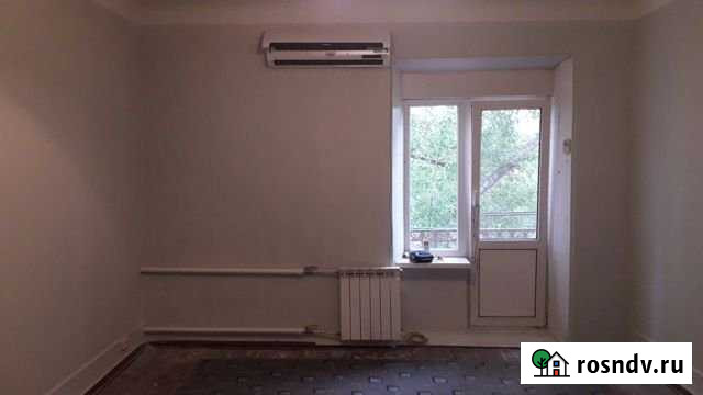 Комната 20 м² в 8-ком. кв., 2/2 эт. на продажу в Волгограде Волгоград - изображение 1