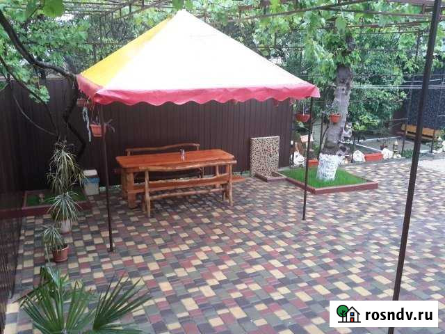 Дом 100 м² на участке 4 сот. в аренду посуточно в Феодосии Феодосия - изображение 1