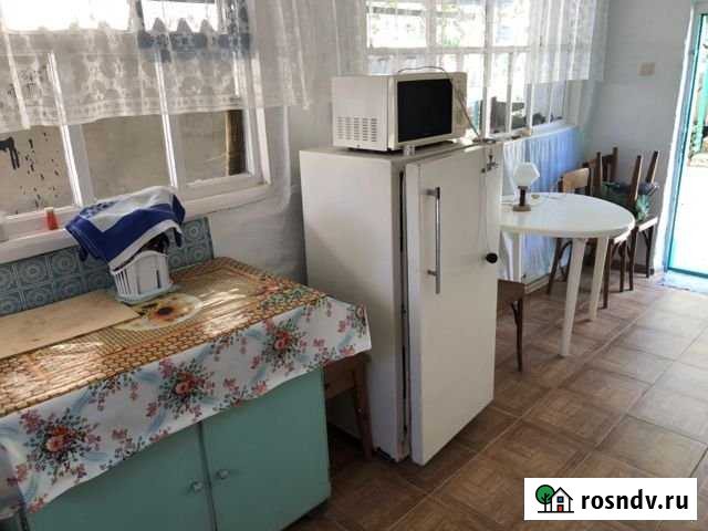 Комната 12 м² в 2-ком. кв., 1/1 эт. в аренду посуточно в Тамани Тамань - изображение 1