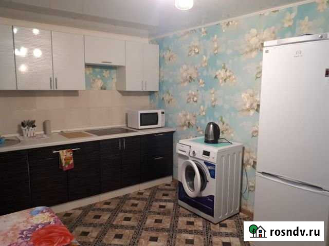 1-комнатная квартира, 70 м², 1/1 эт. в аренду посуточно в Астрахани Астрахань - изображение 1