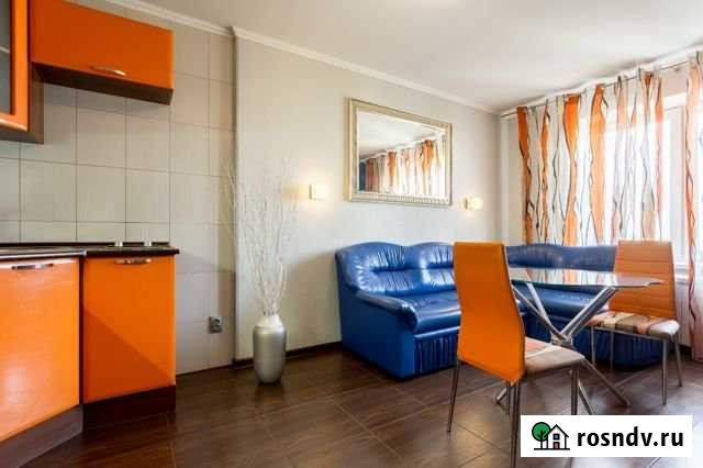 2-комнатная квартира, 52 м², 11/16 эт. в аренду посуточно в Екатеринбурге Екатеринбург - изображение 1