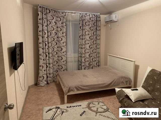 1-комнатная квартира, 40 м², 3/17 эт. в аренду посуточно в Воронеже Воронеж - изображение 1